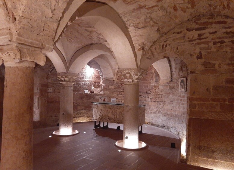 Picture 5 for Activity Assisi: Crypt of San Rufino and Roman Forum Underground Tour