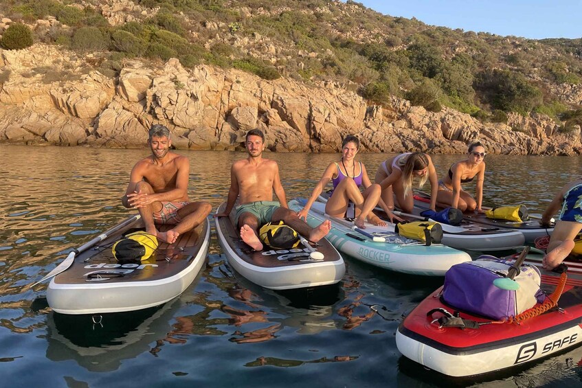 Sardegna: SUP Paddleboard Tour Sunrise with Lesson & Snacks