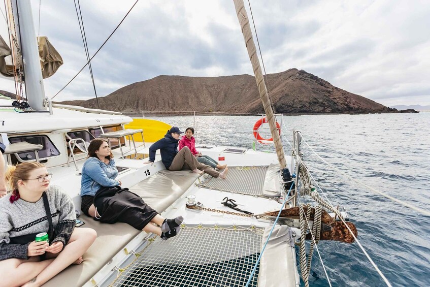 Picture 5 for Activity Corralejo: Lobos Island Catamaran Tour with Drinks & Snorkel