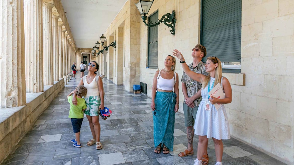 Picture 1 for Activity The Durrells in Corfu Town