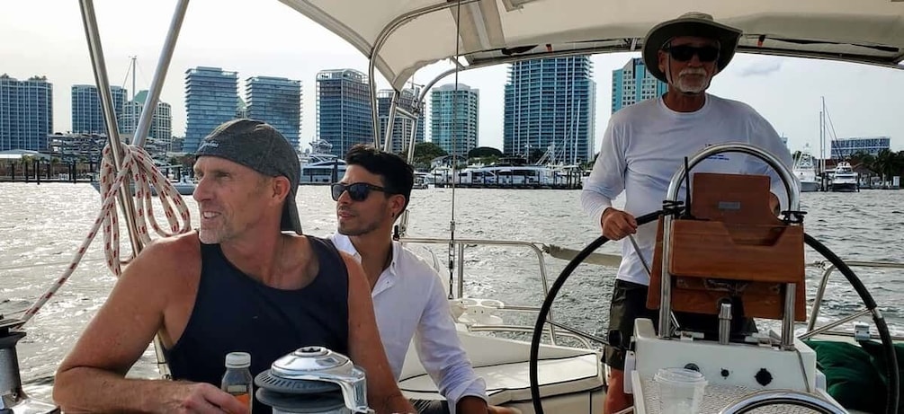 Picture 6 for Activity Romantic Private Sailing in Miami