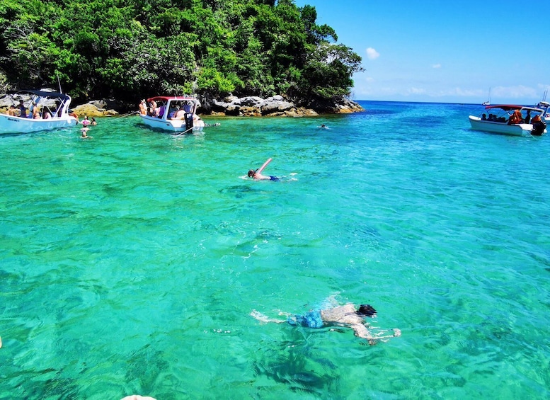 Picture 2 for Activity Ilha Grande: 6-Hour Boat Tour to Blue and Green Lagoons