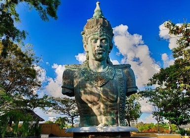 Bali: GWK Cultural Park, Beaches & Uluwatu Private Tour
