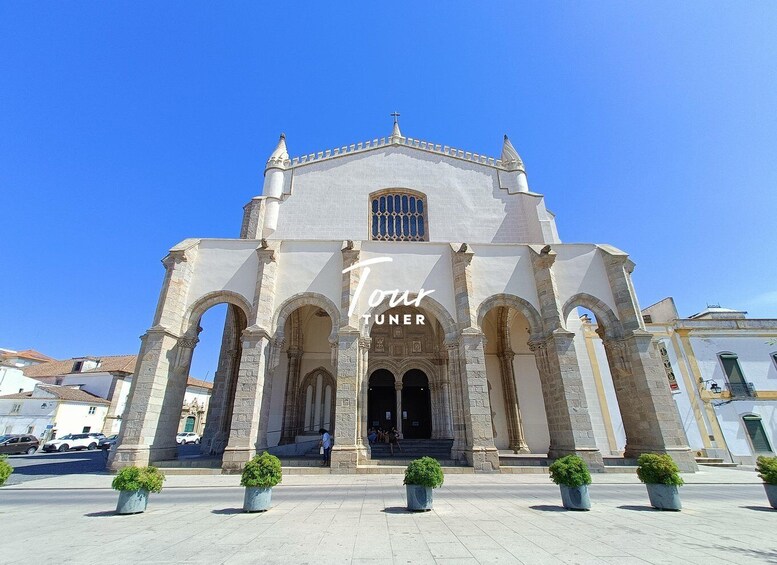Picture 3 for Activity From Lisbon: To Algarve, Private Transfer with stop in Évora
