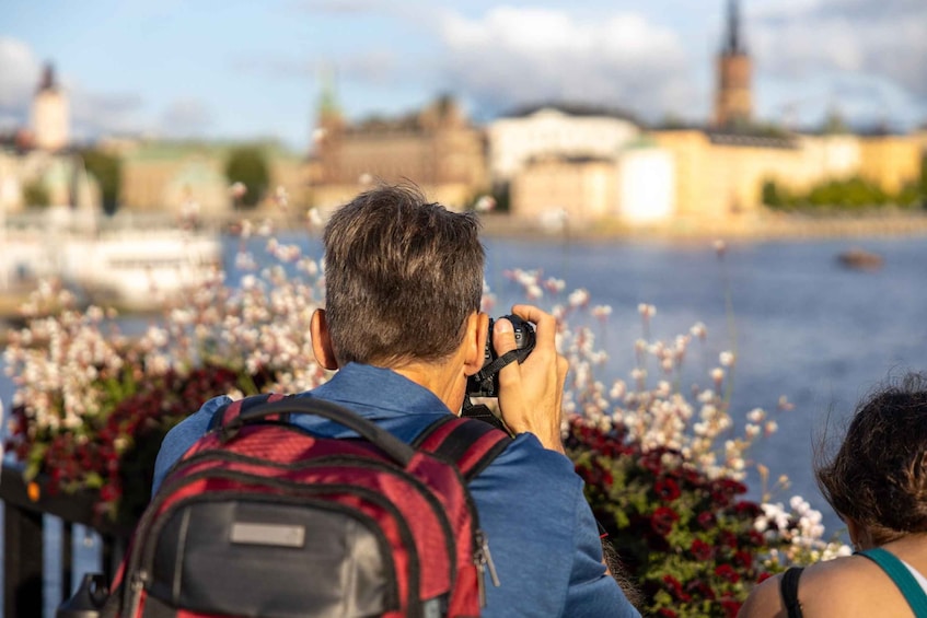 Picture 9 for Activity Golden hour photo walk in the heart of Stockholm