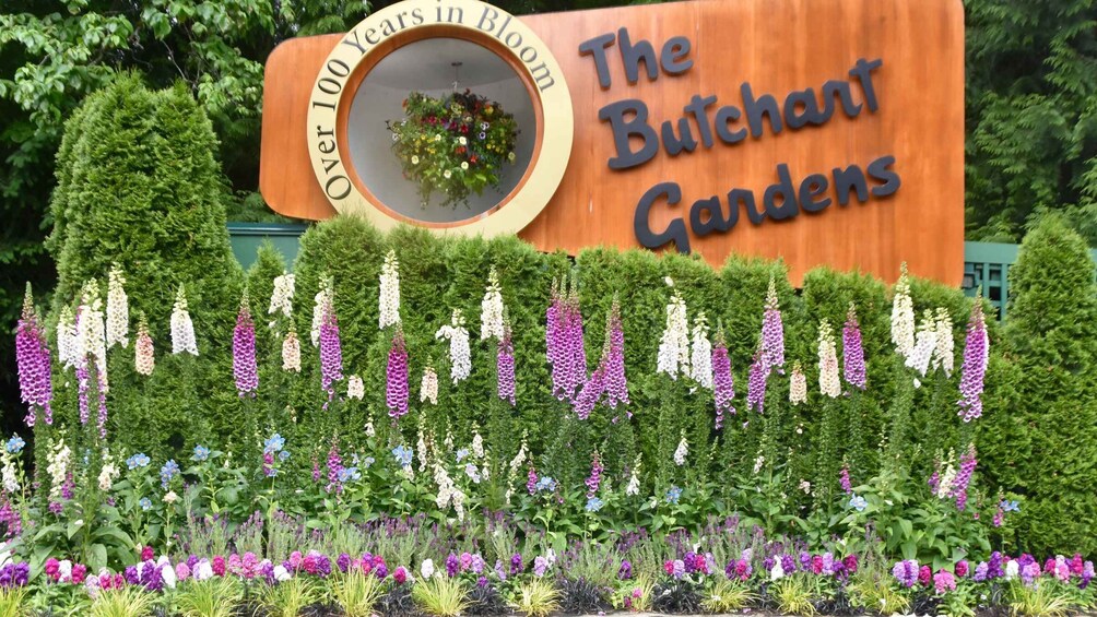 Picture 1 for Activity From Vancouver: Victoria City and Butchart Gardens Tour