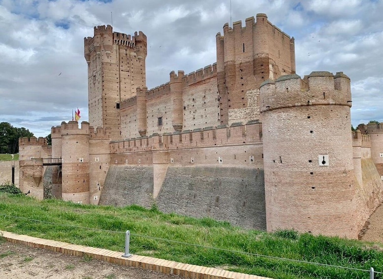 Picture 1 for Activity Medina del Campo: Private Sightseeing Tour