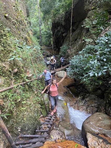 Picture 10 for Activity From Chiang Mai: Doi Saket Hiking Tour with Lunch