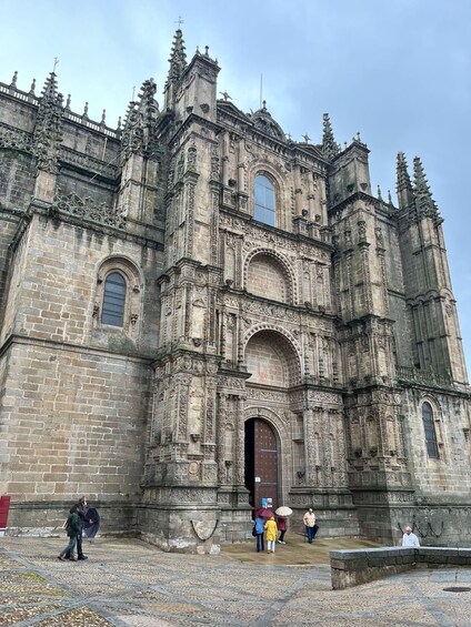 Picture 2 for Activity Private guided tour of Plasencia