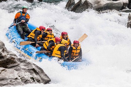 Queenstown: Shotover River Whitewater Rafting Trip