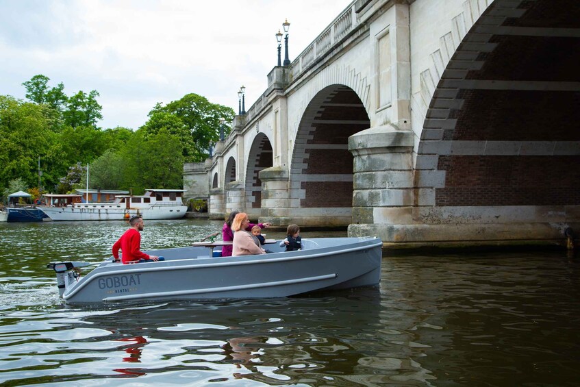 Picture 1 for Activity London: GoBoat Rental in Kingston upon Thames