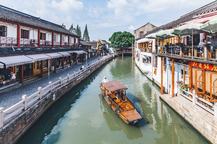 Picture 2 for Activity Shanghai Seven Treasure Town & Zhujiajiao Water Town Tour