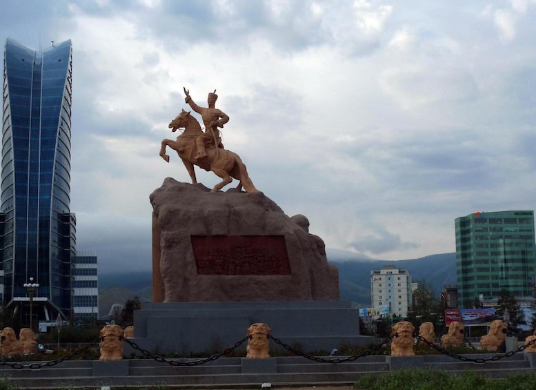 Ulaanbaatar: Full-Day Sightseeing City Tour