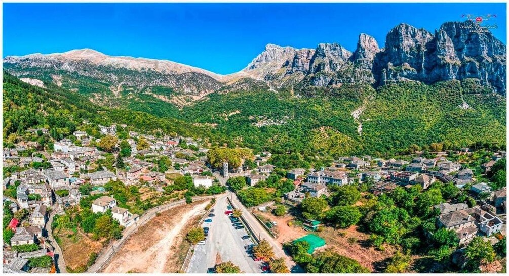 Guided all day tour to Zagori area