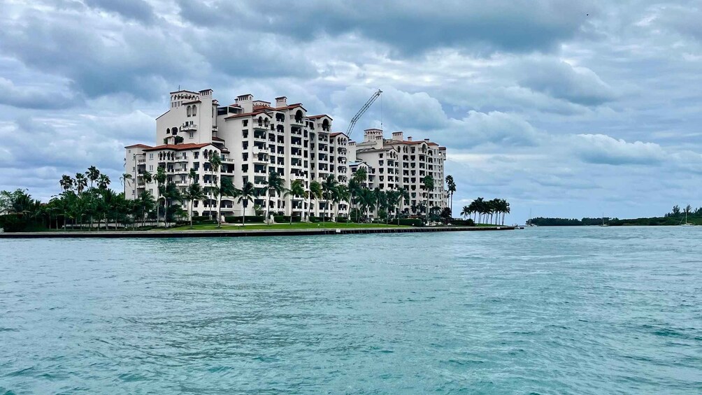 Picture 8 for Activity Miami: Iconic Celebrity Mansions and Biscayne Bay Boat Tour