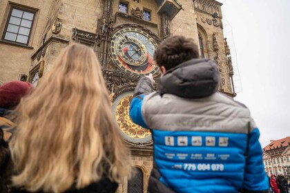 Praga: recorrido privado a pie por el casco antiguo con recogida en el hote...