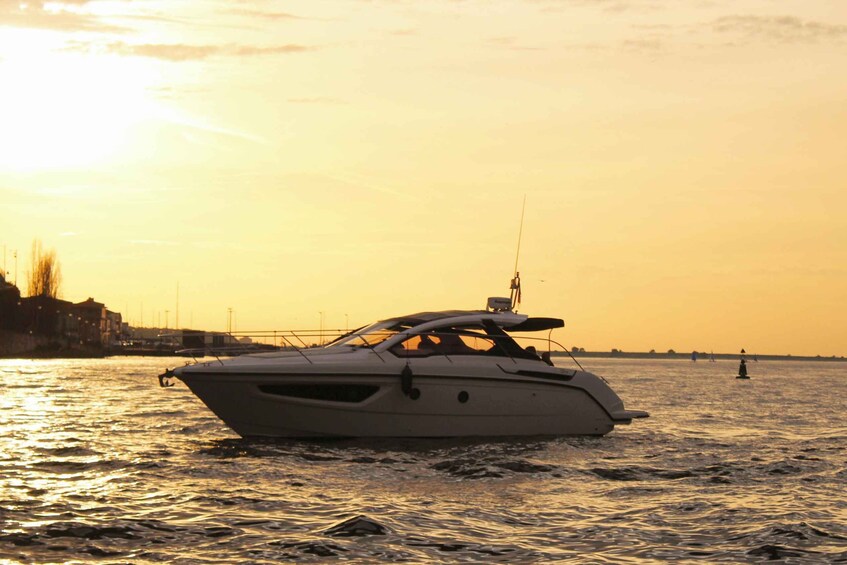 Porto: Premium Private Yatch Tour with Sunset option