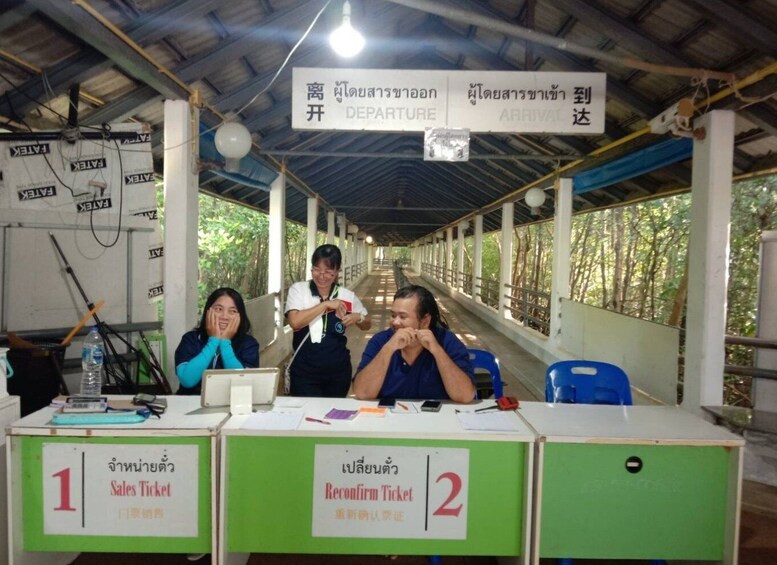 Picture 5 for Activity Krabi: Ferry Transfer to/from Phi Phi Tonsai or Laem Tong
