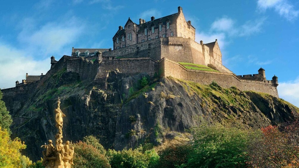 Picture 7 for Activity From Glasgow: Private Day Trip to Edinburgh with Transfers