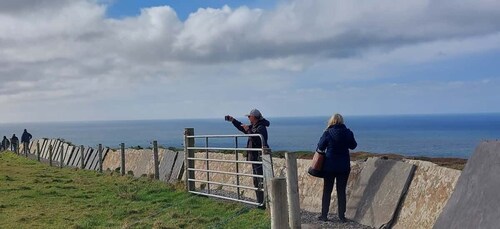 Excursión Privada en Limusina por los Acantilados de Moher y el Parque Naci...