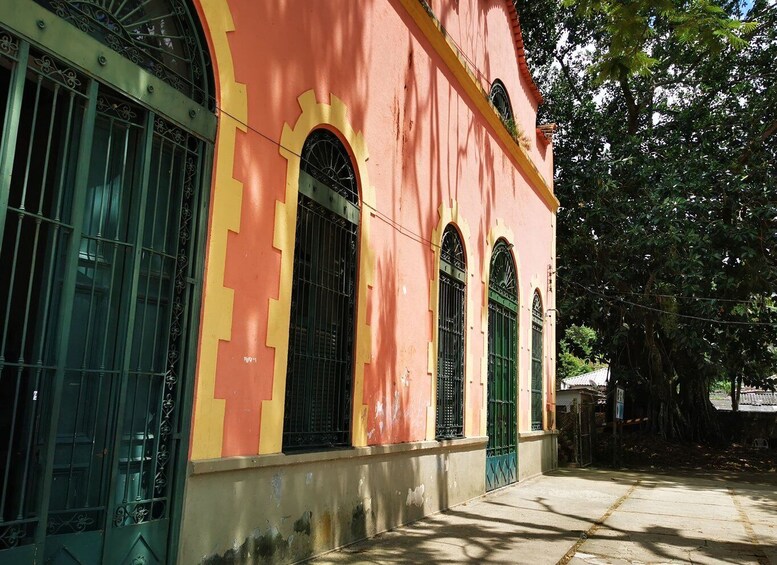 Picture 11 for Activity Ilha Grande: Private Historic Walking Tour with Natural Pool