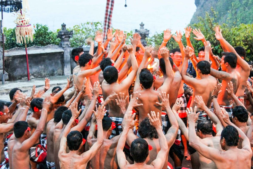 Picture 2 for Activity Bali Sunset: Uluwatu Temple, Kecak Dance and Jimbaran Bay