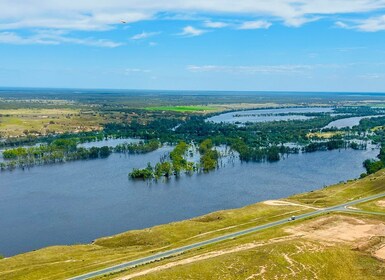 Lyndoch: Murray River & Barossa Scenic Helicopter Flight