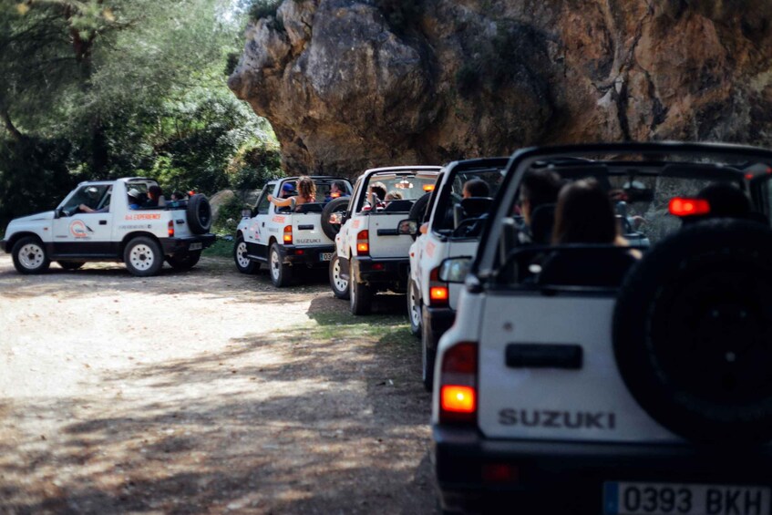 Mallorca: Beach and Mountain 4X4 Tour