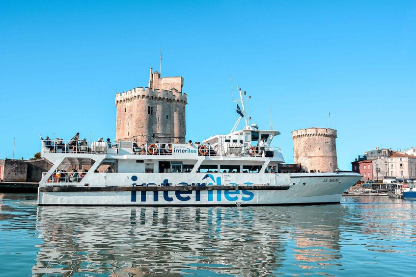 Picture 5 for Activity La Rochelle: Boat trip to Fort Boyard (2h00)