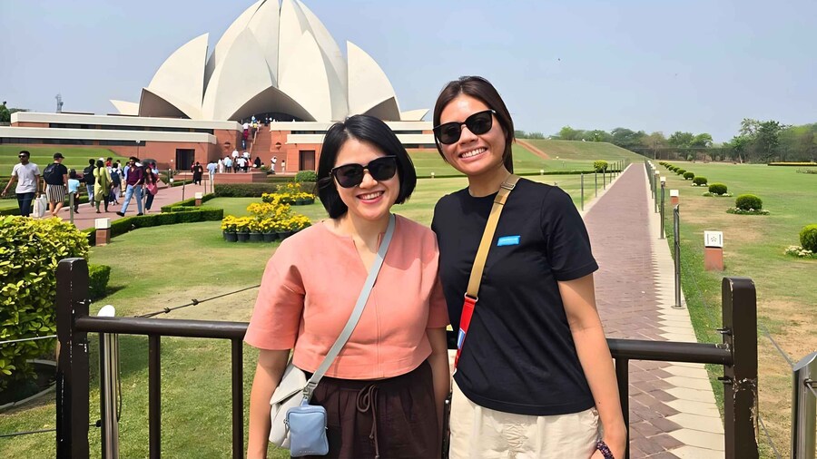 Delhi: Private Old and New Delhi Full or Half-Day City Tour