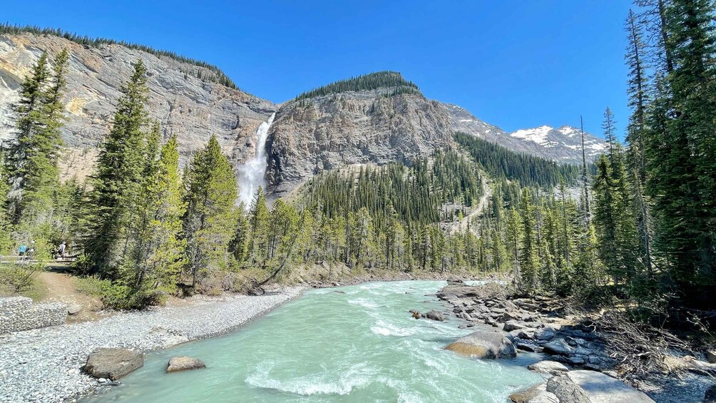 Picture 3 for Activity From Calgary: Banff & Yoho National Parks Private Day Tour