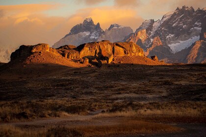 Senderos Aonikenk & Nordenskjold: Guided Hike Trail