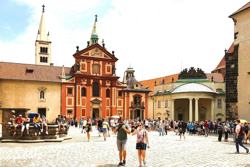 Picture 14 for Activity Prague: Skip-the-line Castle Ticket and Optional Audio Guide
