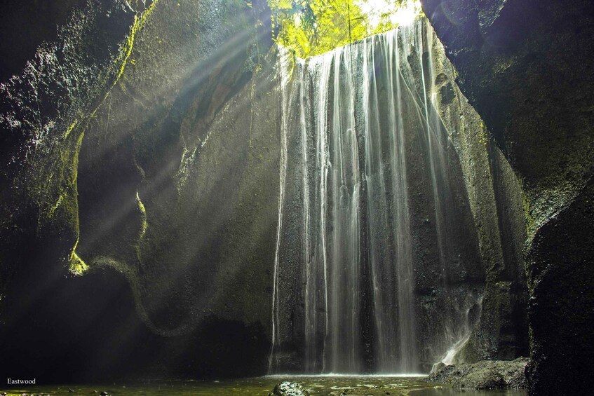 Picture 2 for Activity Bali: Tirta Gangga, Taman Ujung and Cepung Waterfall Trip