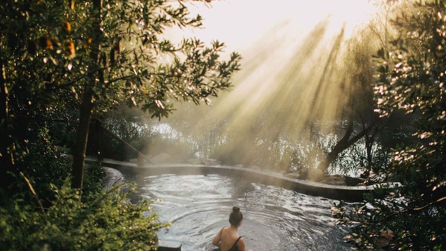 Peninsula Hot Springs: Entry Ticket with Bath House