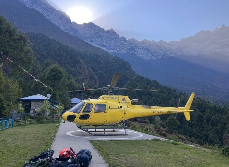 Picture 6 for Activity From Kathmandu: Roundtrip Everest Base Camp Helicopter Tour