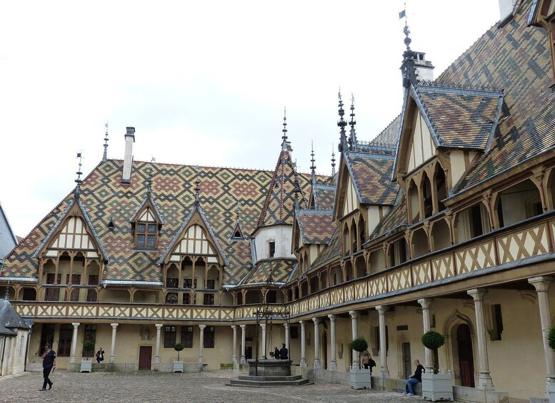 Picture 2 for Activity Beaune - Historic Guided Walking Tour