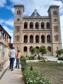 Private City discovery tour Antananarivo