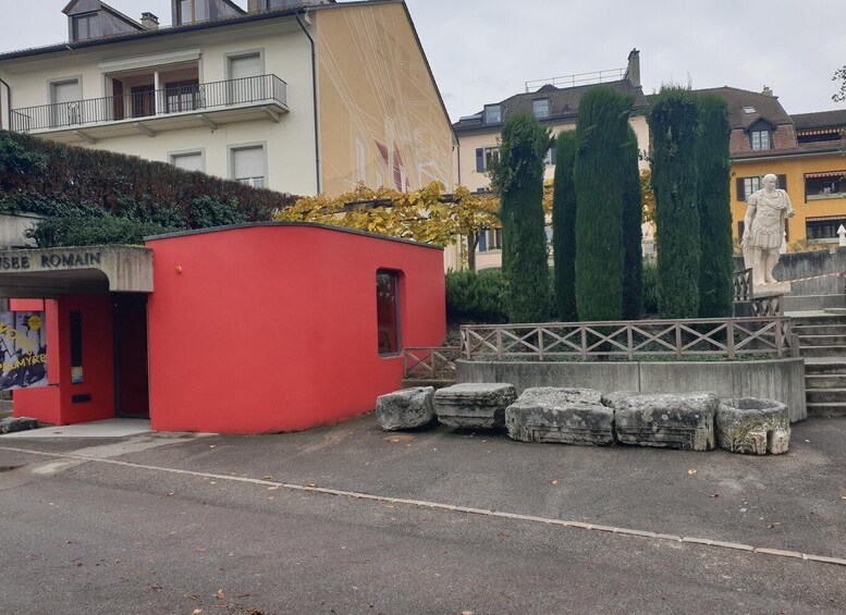 Picture 4 for Activity From GenevaLake Nyon Prangins CastleGarden Restaurant EBike