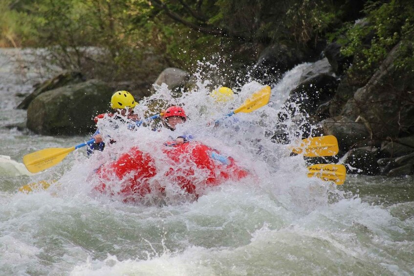 Picture 4 for Activity Gallatin Gateway: Rafting Trip on the Gallatin River (I-III)