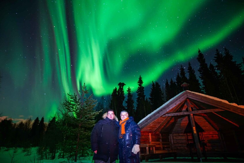 Picture 9 for Activity Rovaniemi: Northern Lights Wilderness Tour with Camera