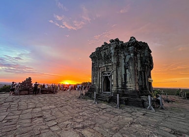 Siem Reap: Full Day Angkor Wat Temple Experience with Sunset