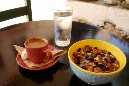 Rethymno: recorrido privado por lo más destacado del casco antiguo con comi...