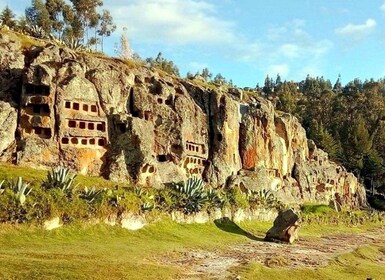 游览 Ventanillas de Otuzco 和 Tres Molinos 农场