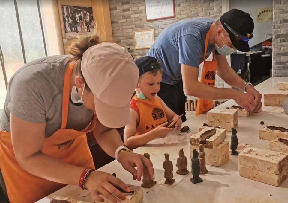 Xian Private Tour: Terracotta Army, DIY Mini Warrior, Pagoda