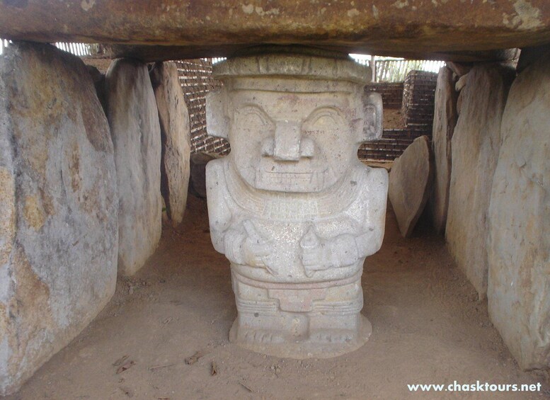 2D/1N Private Culture & Archaeological Tour in San Agustín