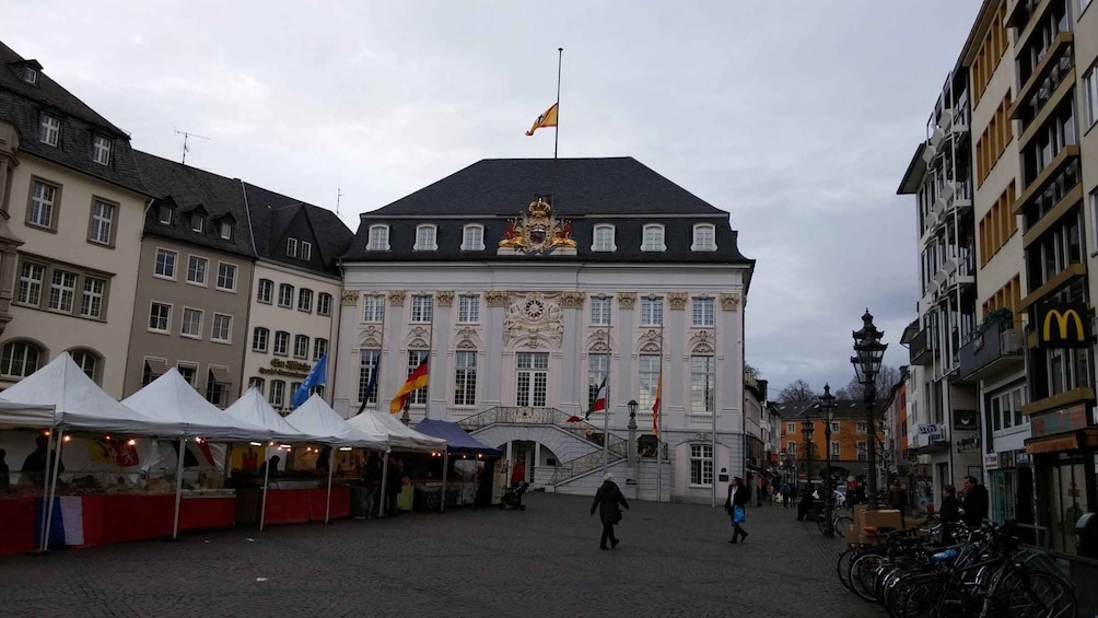 Picture 2 for Activity Free Walking Tour Bonn - City Center