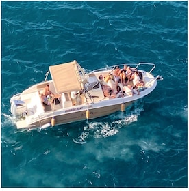 Private boat excursion in Polignano a Mare