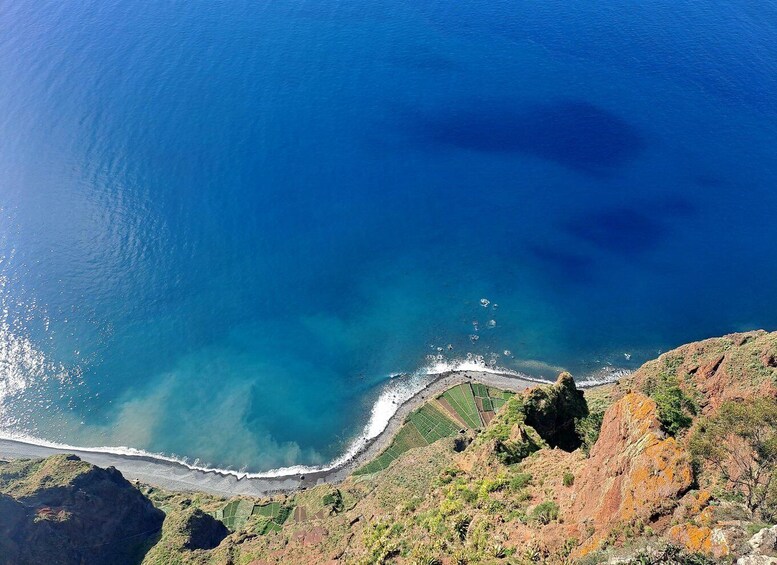 Madeira : Cabo Girao and Camara de Lobo 4WD half-day Tour