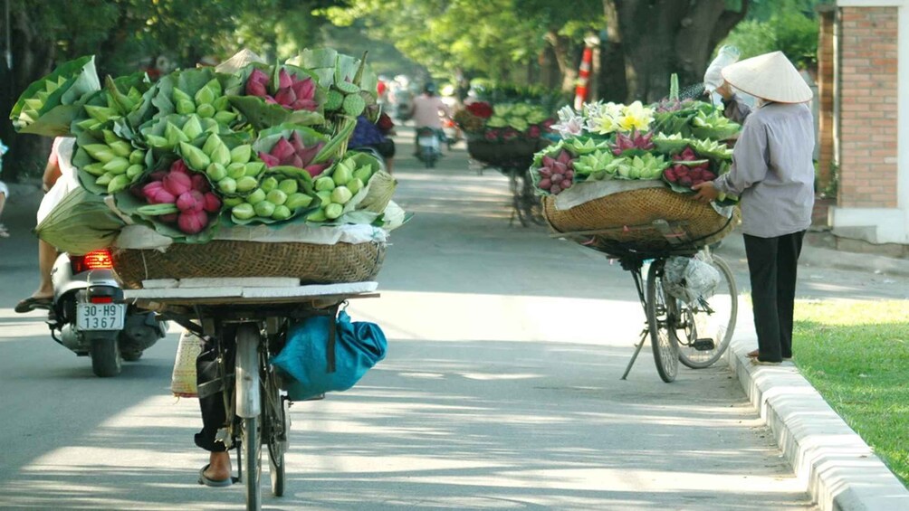 Picture 7 for Activity Hanoi: Full-Day City Tour and Water Puppet Show